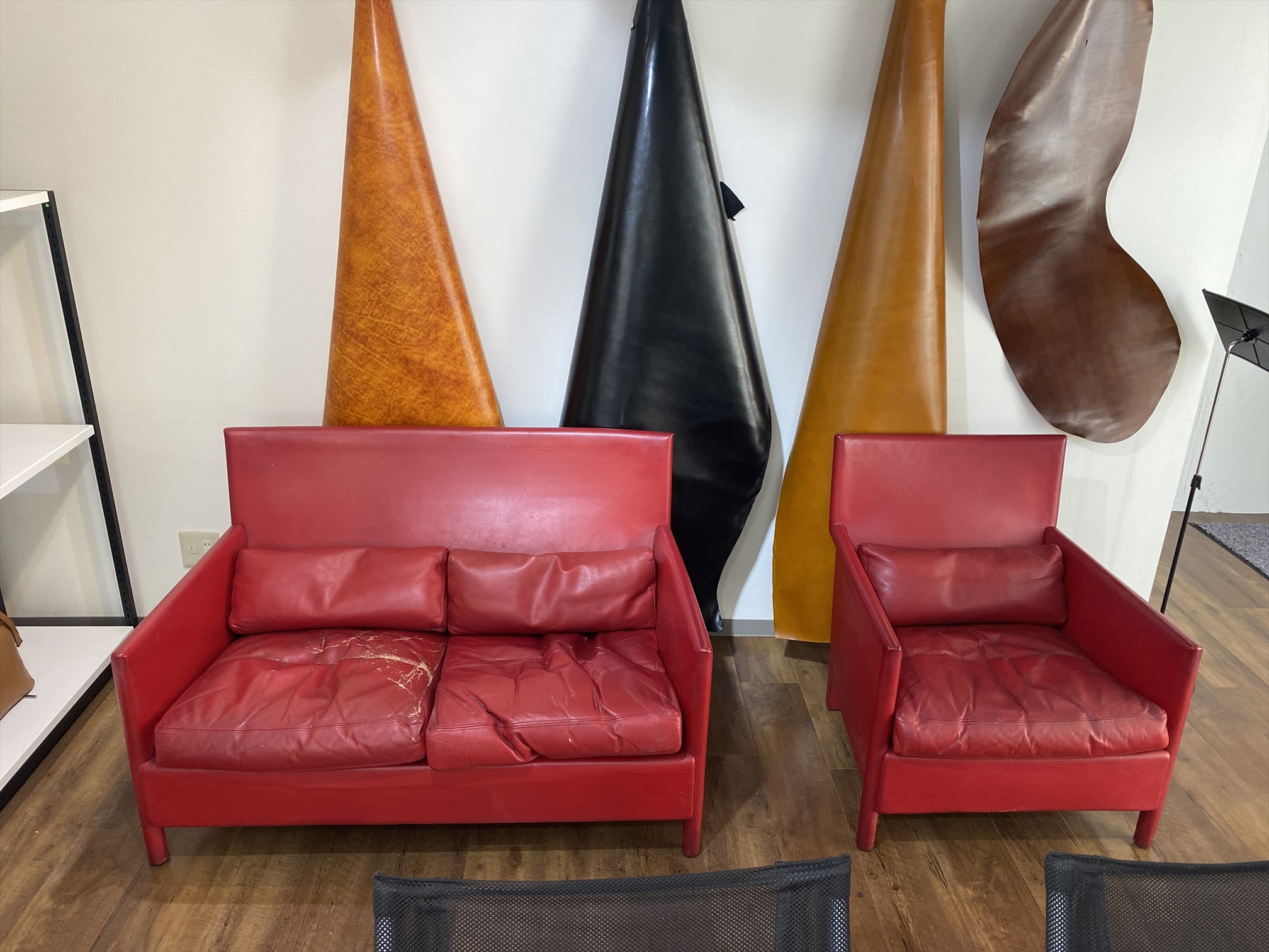 イタリア・カッシーナ社ソファセット　- リペア前編　(張替え前)