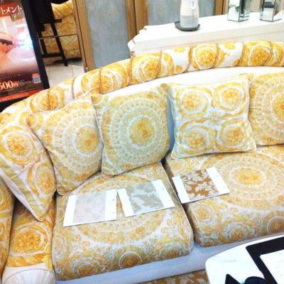 ヴェルサーチクッションカバーの製作前