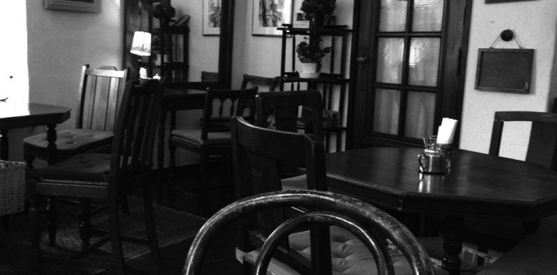 ペチコートテーブル補修