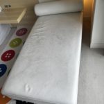 【日本製】 ソファベッドロングタイプ　本革張替え及びクリーニング前